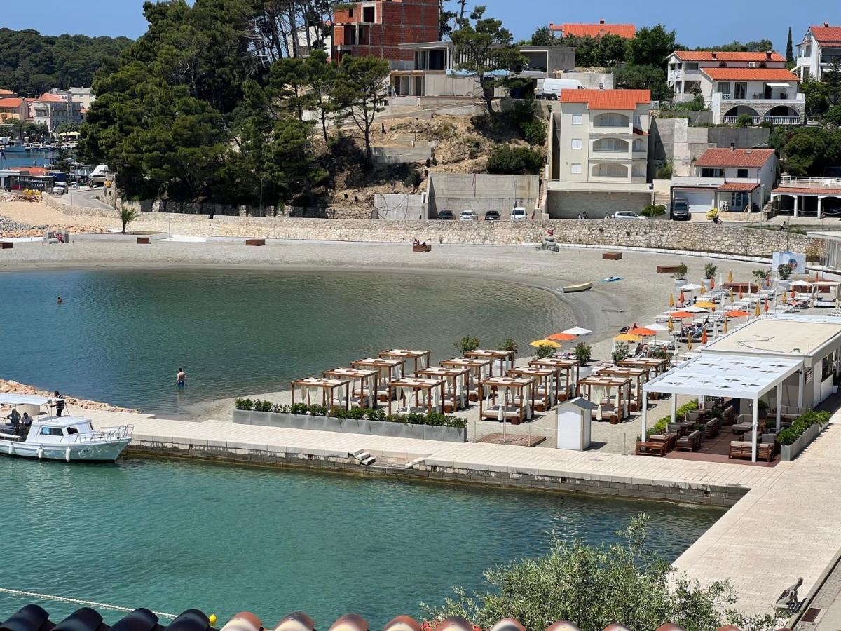 Villas Arbia - Rio By The Beach Banjol Eksteriør bilde